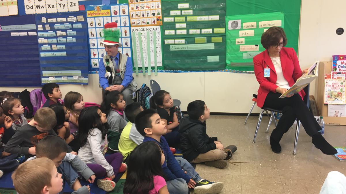 Bonamici Reads to Kindergartners on Read Across America Day